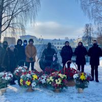 15 февраля у Памятника воинам-интернационалистам прошёл митинг, посвящённый 32-й годовщине вывода советских войск из Республики Афганистан.