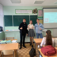 Студенческий десант «Снова в школу»