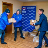 Студенты НХТИ приняли участие в отправке гуманитарной помощи для жителей Лисичанска из Нижнекамска