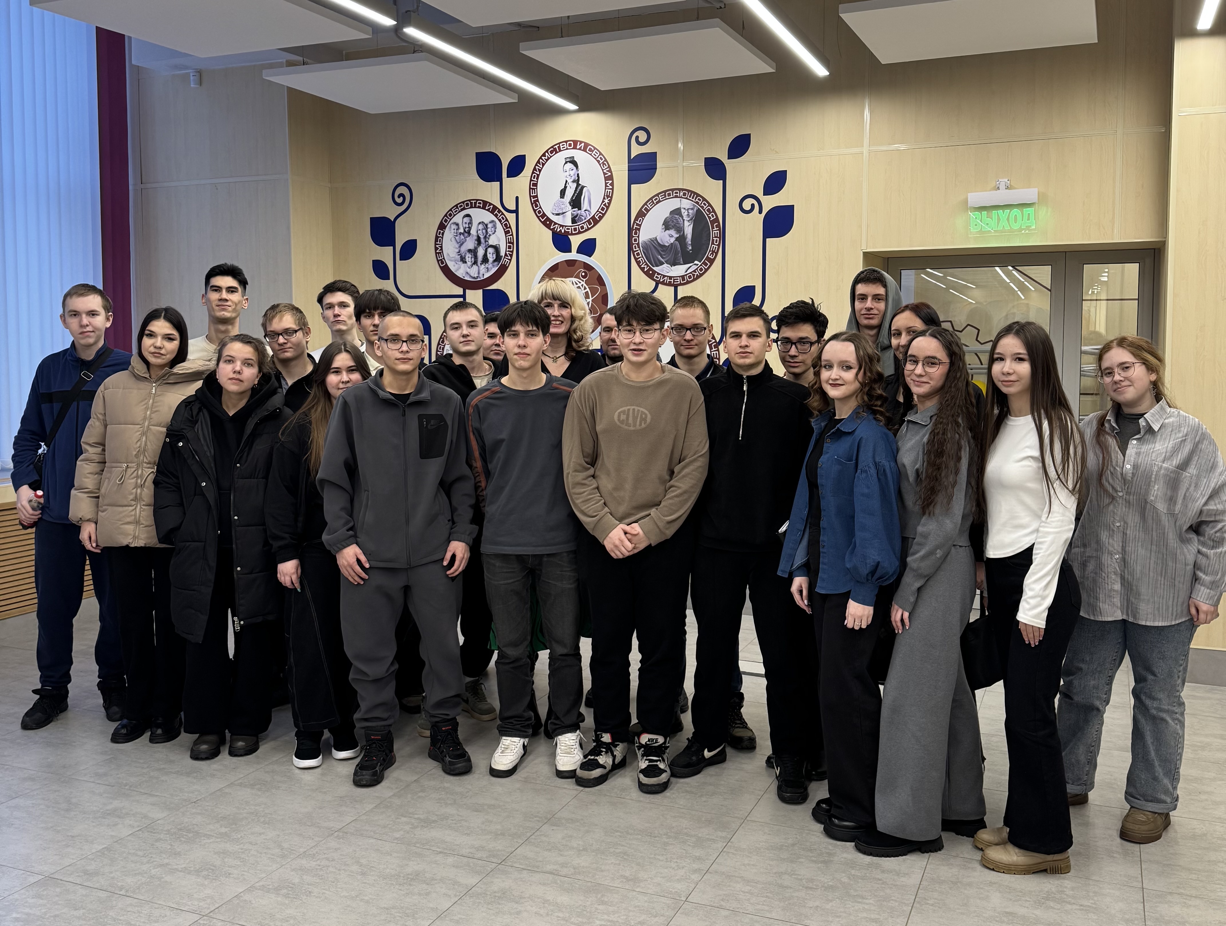 Лидерство в науке: как управлять исследованиями?