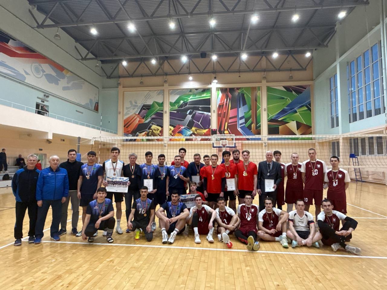 Чемпионы вернулись! Команда юношей института — двукратные победители Студенческой волейбольной лиги