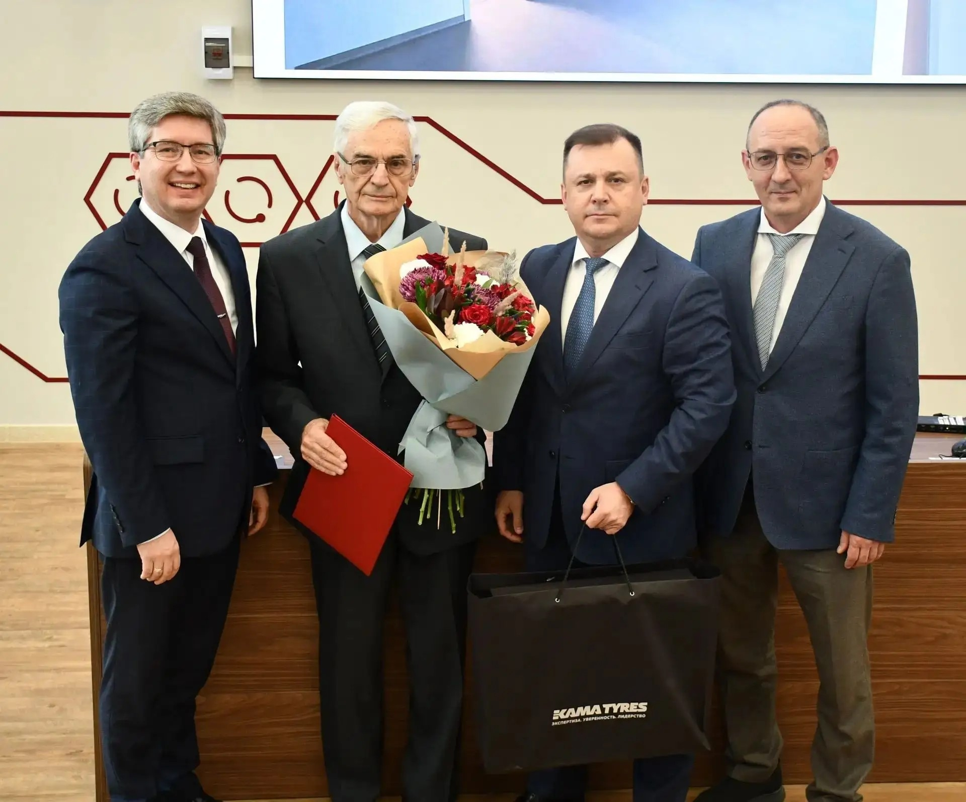 🎉 80 лет — и столько же поводов гордиться!