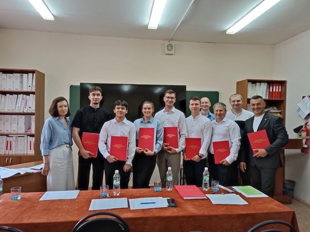 🤩 Не перестаем гордиться выпускниками
